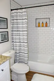 Newly Renovated Home! GREAT Location. PERFECT for long stays! 🌇 - Image 3