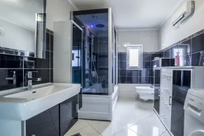 Luxury apartment Alduk close to Znjan beach with the sea view - Image 2