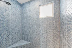 3106 AVE F - THE RETREAT home - Image 3