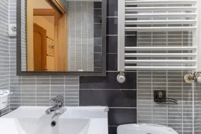 Apartamento 'Moratalaz' con Wi-Fi y aire acondicionado - Image 5