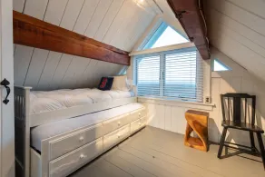 Private Oceanfront 3BR Cottage - Image 5