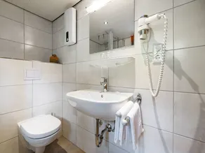 Oberkirchen Hillside Retreat - Image 2