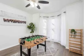 Hip & Cozy Getaway - 5 mins to DT Lawrenceville! - Image 4