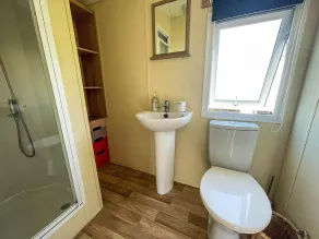 Caravan With Front Decking At Coopers Beach Holiday Park Ref 49080Pa - Image 3