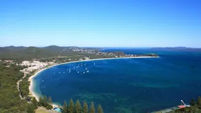 9 'Shoal Bay Beach Apartments' 2 Shoal Bay Road - Klimaanlage und komplexes Schwimmbad - Image 4