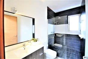 Moderna Villa cerca del golf y con piscina privada, ideal para familias - oferta ultimos dias junio y julio - WiFi Gratis - Image 2