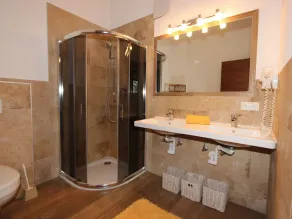 Cosy apartment for 5 guests with WIFI, TV, terrace and pets allowed - Image 2