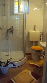 Maison de vacances avec TV couleur satellite et micro-ondes - Image 2