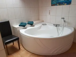 Vacation apartment for 4 max. 5 persons in Arnstadt incl. parking space Wallbox - Image 3