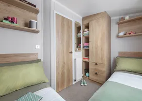 3 bedroom accommodation in Newquay - Image 3