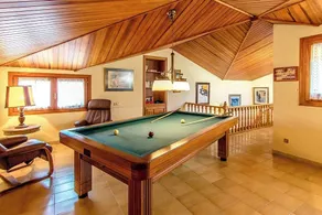 Picturesque Costa Brava Countryside Villa - Image 4