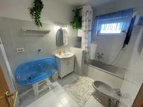 Holiday apartment with barbecue - Image 2