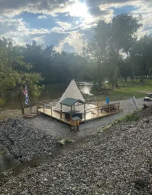 Morels on the Wabash offers Clamping in a Authentic 20 ft Tee Pee - 30x30 deck . - Image 4