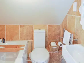 2 chambres à coucher à Almondbury - Image 3