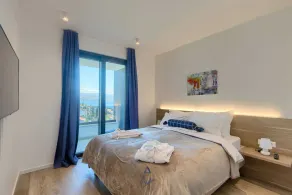 Amazing modern 5-star villa with heated pool and jacuzzi just above Icici Marina - Image 4