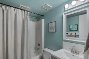 *Salty Siesta* Cozy 3BR-Walk to Beach-Pools-Golf! - Image 4