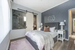 Romantic Cozy Getaway central location, shopping, food and entertainment - Image 5