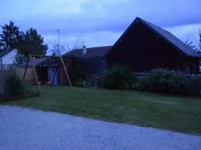 Bright house in the heart of Sap, garden and children's games - Image 2
