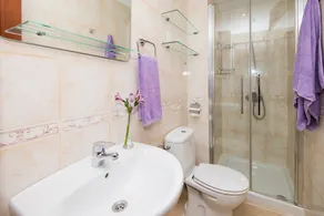 Apartment Drac Blanc 1-4 close to the Beach with Sea View, Pool, Terrace & Wi-Fi - Image 3
