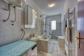 Pool House Lilly - Happy Rentals - Image 3