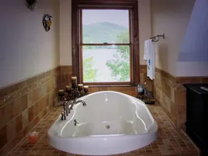 Lake George Lakefront Luxury - Image 2