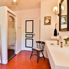 Full of character, standing, SWIMMING POOL, large GARDEN, QUIET CHARM & BEAUTY - Image 4