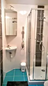 BANANIERS. Air-conditioned house on one level, SPA in garden not overlooked 5 *. - Image 4