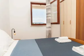 Ferienwohnung mit Terrasse und Meersicht - Image 3