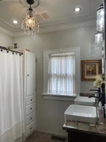 Providence House ~ a charming bungalow with rustic elegance! - Image 3