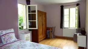 A very charming house on the edge of the forest with a park, 3 minutes from Ornans - Image 3