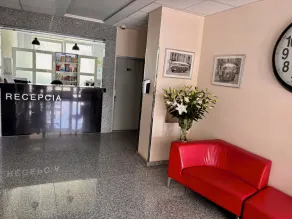 City Hotel B&B, reception 24 7, 800m od-from R1, free parking - Image 5