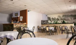 Petania Hotel & Apartments - Image 4