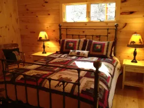 Log Home Nestled Between The White Mountains and The Lakes Region - Image 4