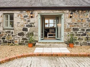 1 bedroom accommodation in Helston, near Helston and the Lizard Peninsula - Image 5