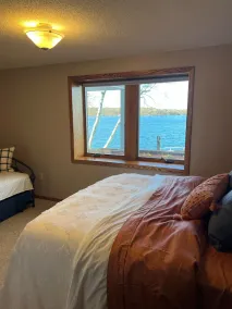 Cozy lake home on chain of lakes! - Image 5
