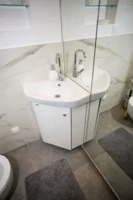 Brand New Luxurious Apartment in Central Sofia - Image 3
