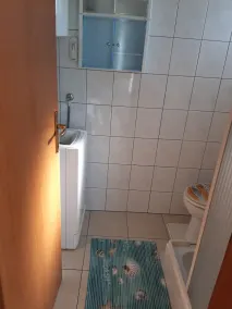 Impeccable 2-Bed Apartment in Zaton - Image 3