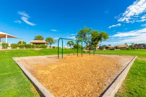 Gilbert Oasis ~ 5-Star Luxury Remodel! EV Charger, Putting Green & Single Story - Image 4
