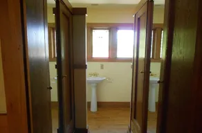 Frank Lloyd Wright-Designed House In Milwaukee, WI, 4 Bed 2.5 Bath, Sleep10 - Image 4