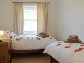 2 chambres à coucher à Ledbury - Image 5