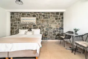 Apartment \"Key\" with Private Garden, Terrace & Wi-Fi - Image 5