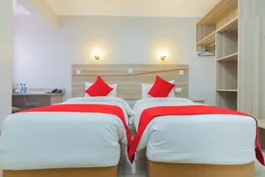 Rock Hyrax Hotel - Image 2