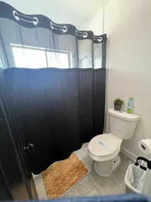 \"ALEXA BOOK VACATION HOME\" - Image 4