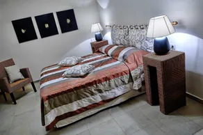 Villa Gaia, beautiful spacious four bedroom villa with private pool - Image 5