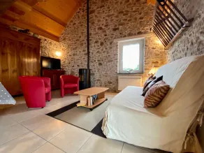 Charming Renovated Barn with Private Terrace near Ancenis - Quiet, Family-Friendly Location - Image 3