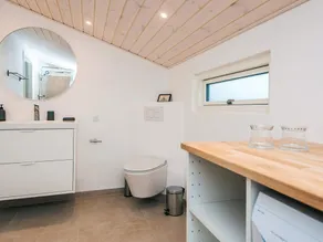 Vintage Holiday Home in Harboøre with Hot Tub - Image 2
