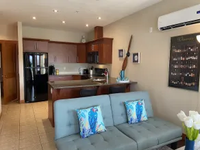 Downtown Oasis Retreat - Image 5