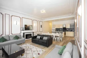 Daumesnil Grand - Two Bedroom Apartment, Sleeps 6 - Image 5