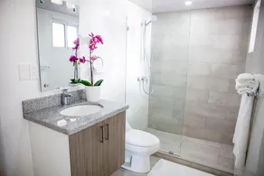 3BD luxury condo in gated resort near surfing beach, with pool/AC/cable TV/Wi-fi - Image 2