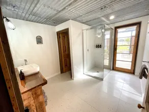 Peaceful & Picturesque Farm Stay Only 5 Mins Drive From Benalla Township - Image 2